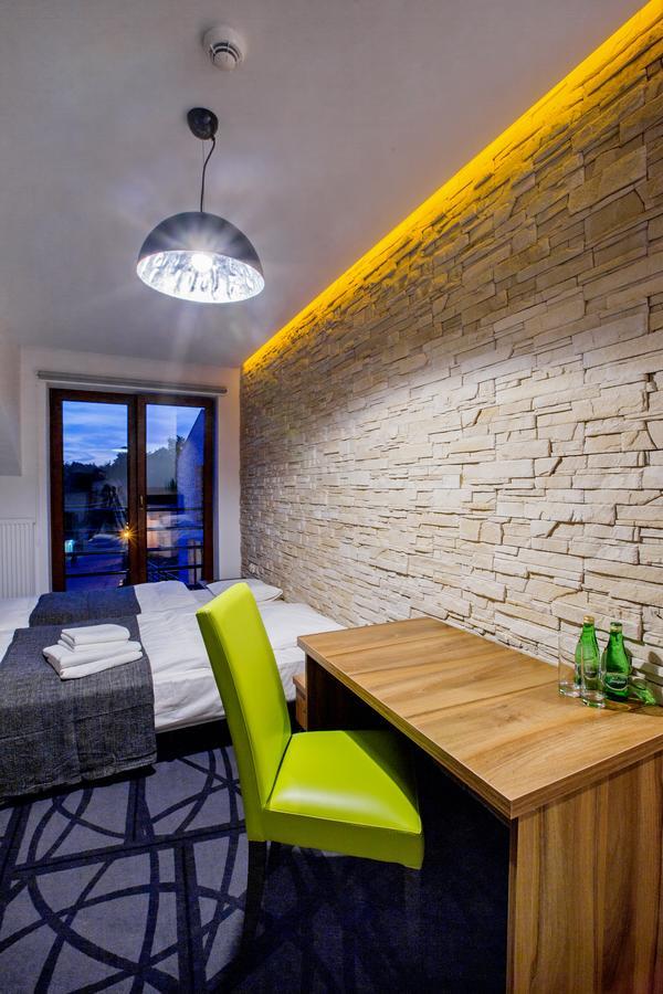 Przystan Lesniow Aparthotel