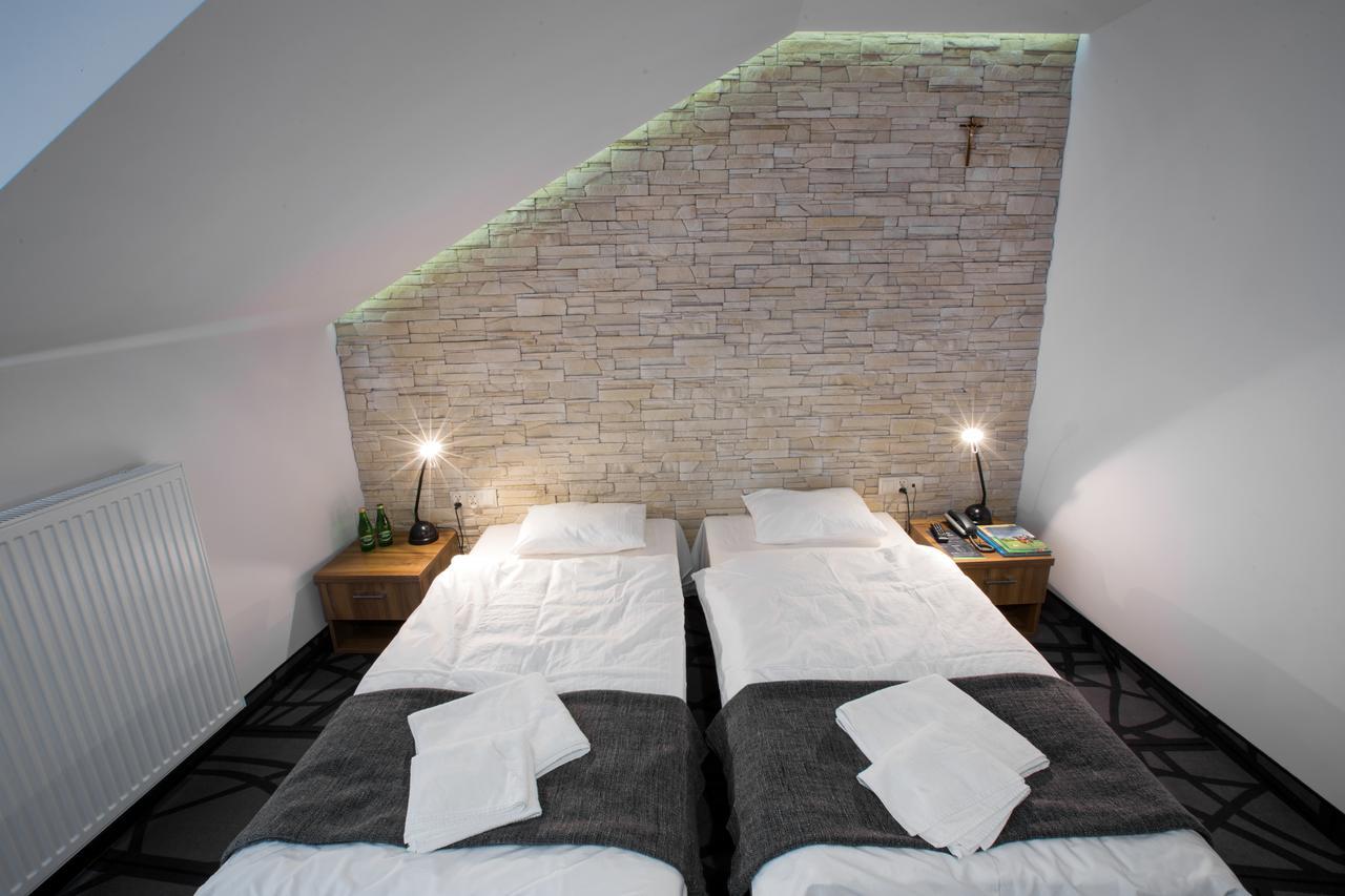 Aparthotel Przystan Lesniow 3*
